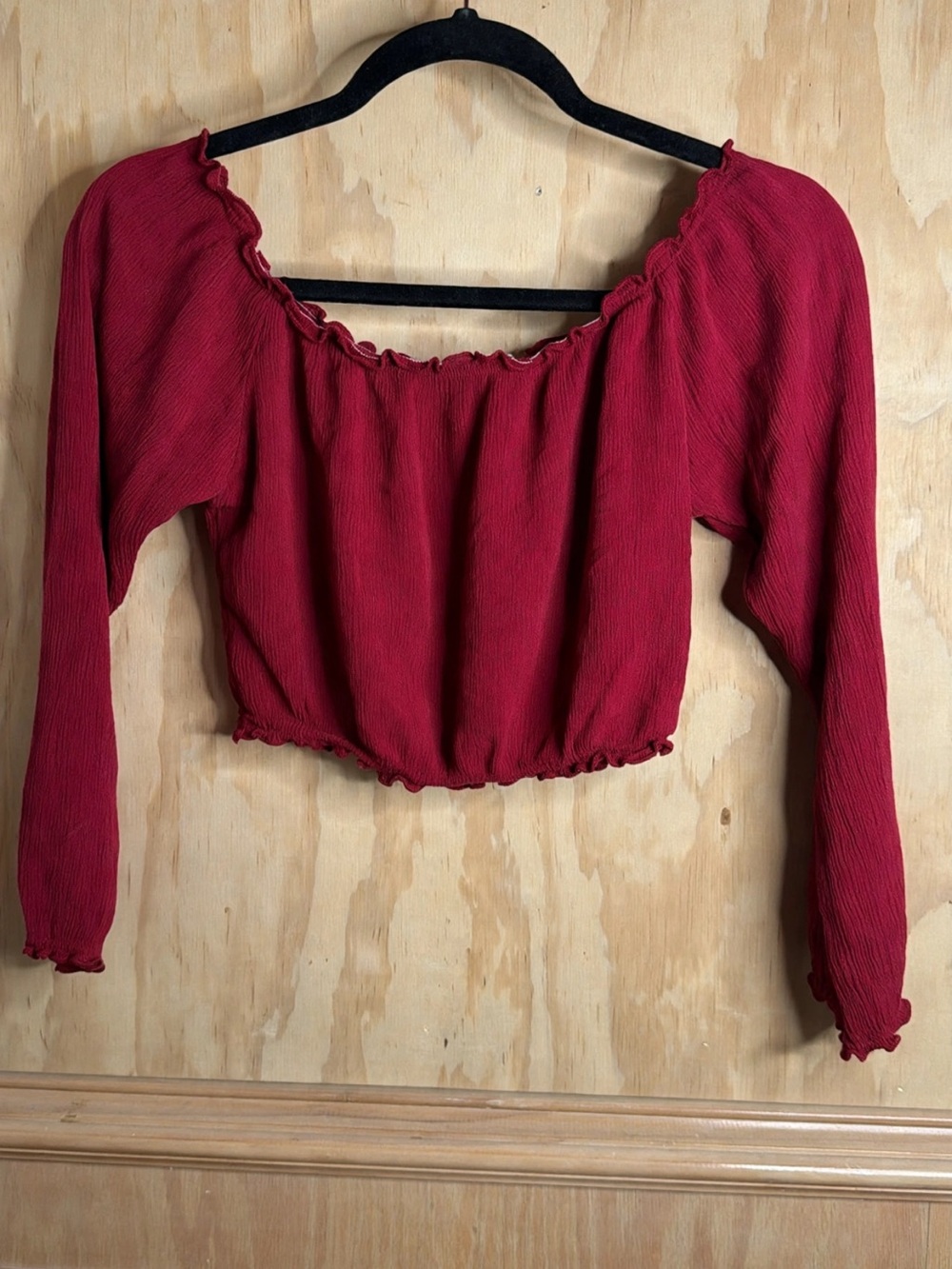 Women's Red Smocked Long-Sleeve Crop Top